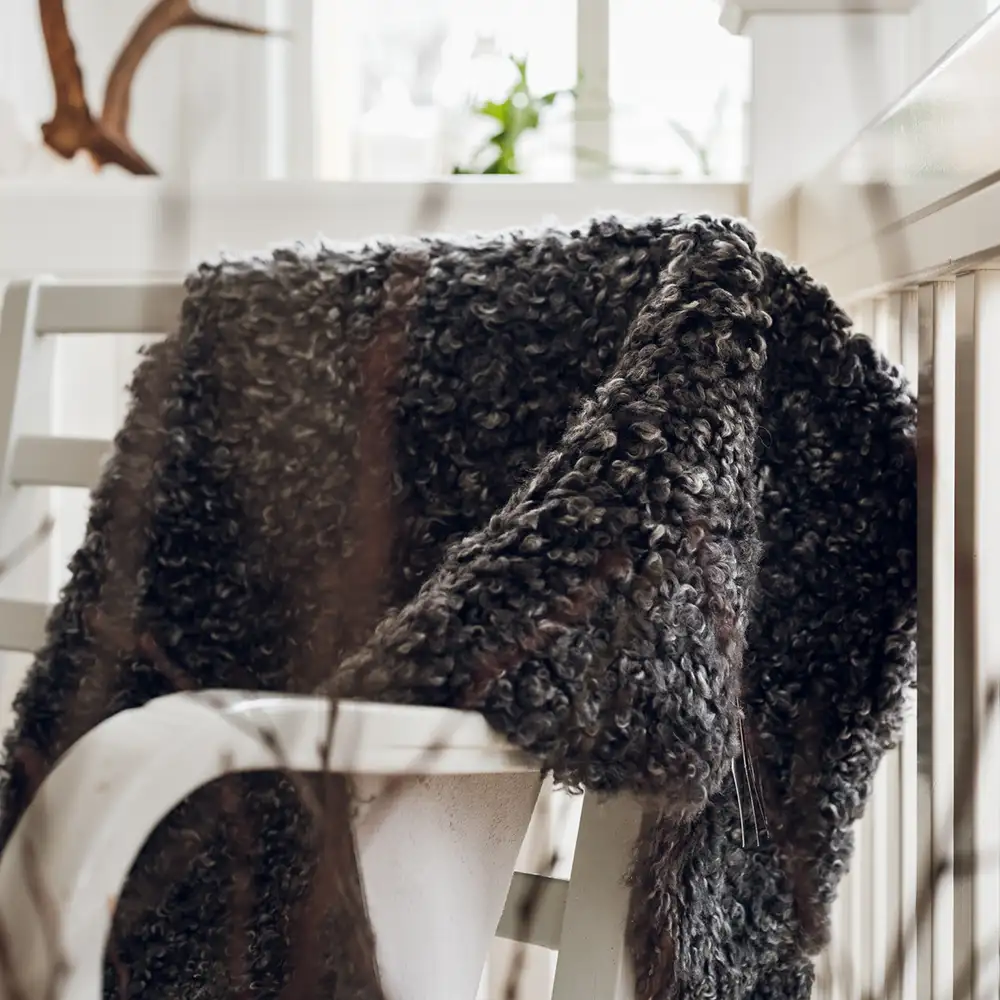 Curly sheepskin 1,5 Dark Grey