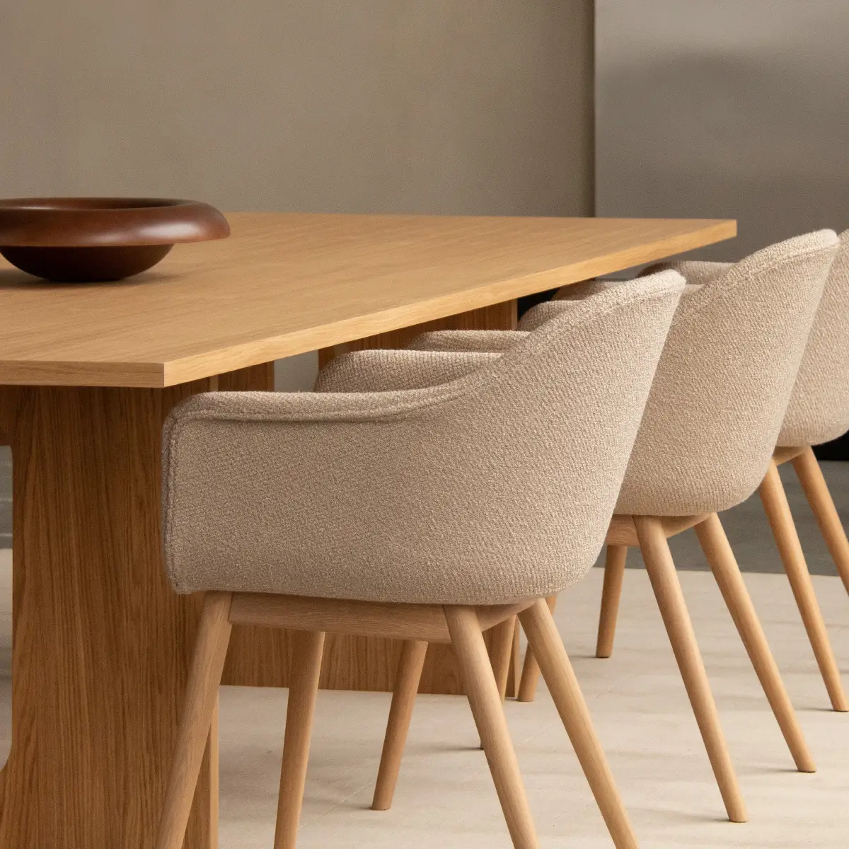 Androgyne Dining Table Oak - 278 x 109 cm