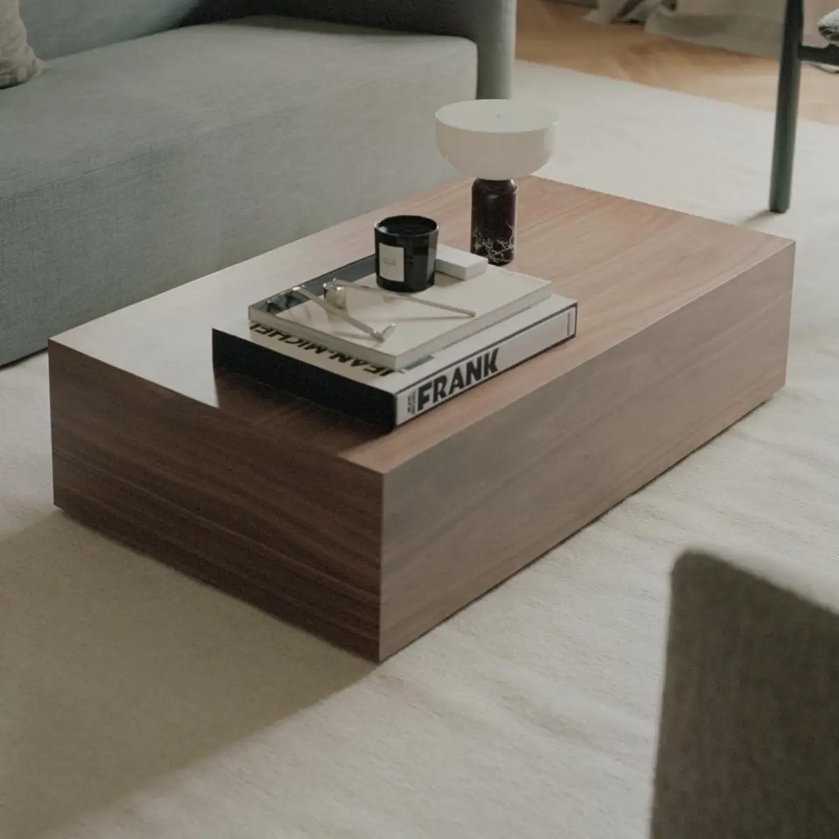 Mass Coffee Table High Walnut