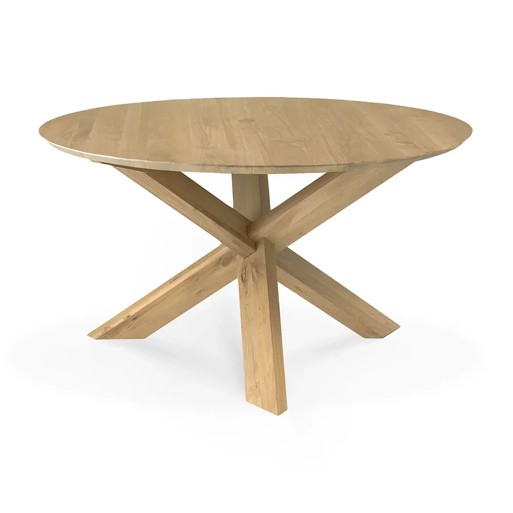Circle Dining table Ø136 cm