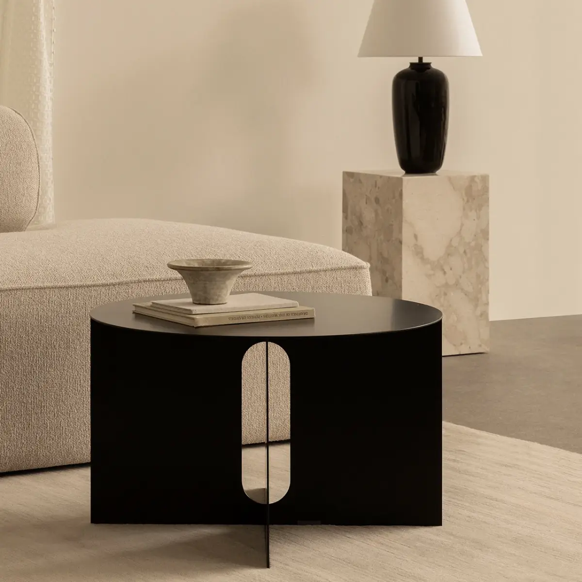 Androgyne Side table/base Black steel - Ø63 cm