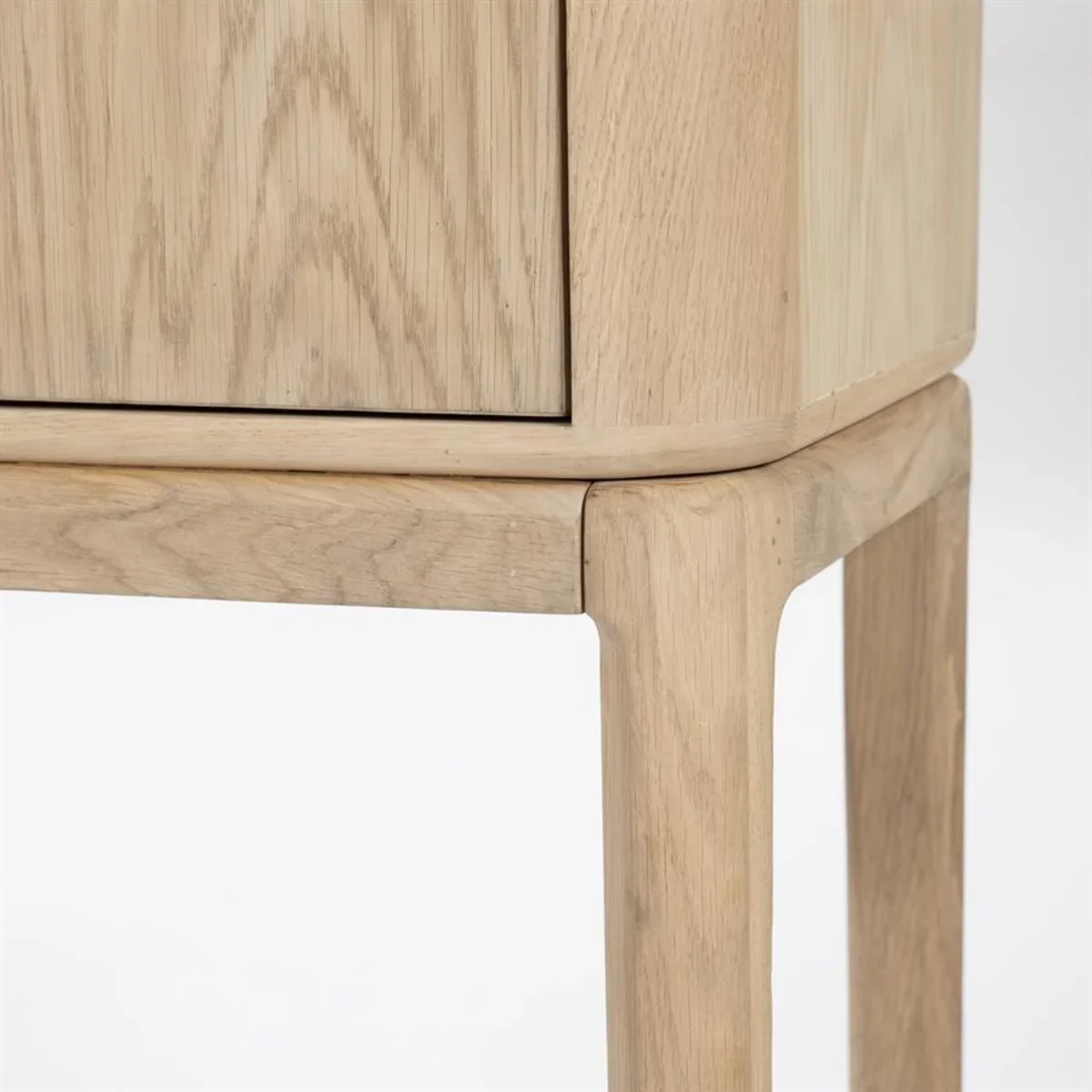 Harvey Cabinet
