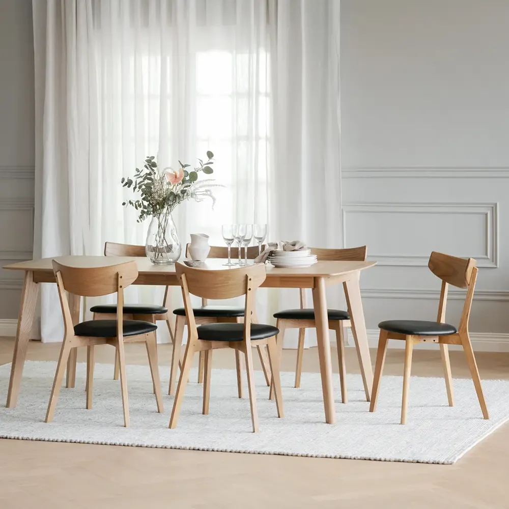 Ami dining chair oak/black faux leather