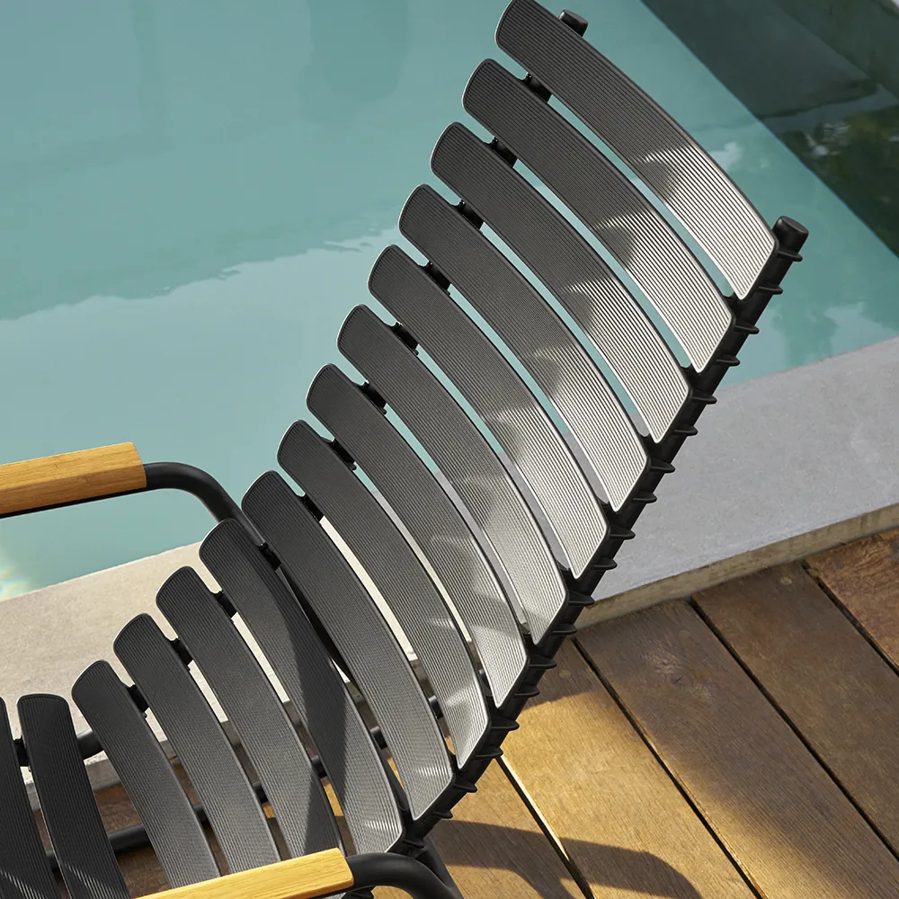Reclips rocking chair black aluminium bamboo