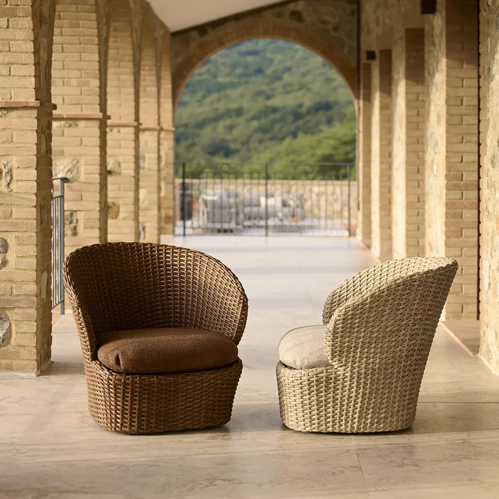 Coast lounge chair w/swivel Umber brown