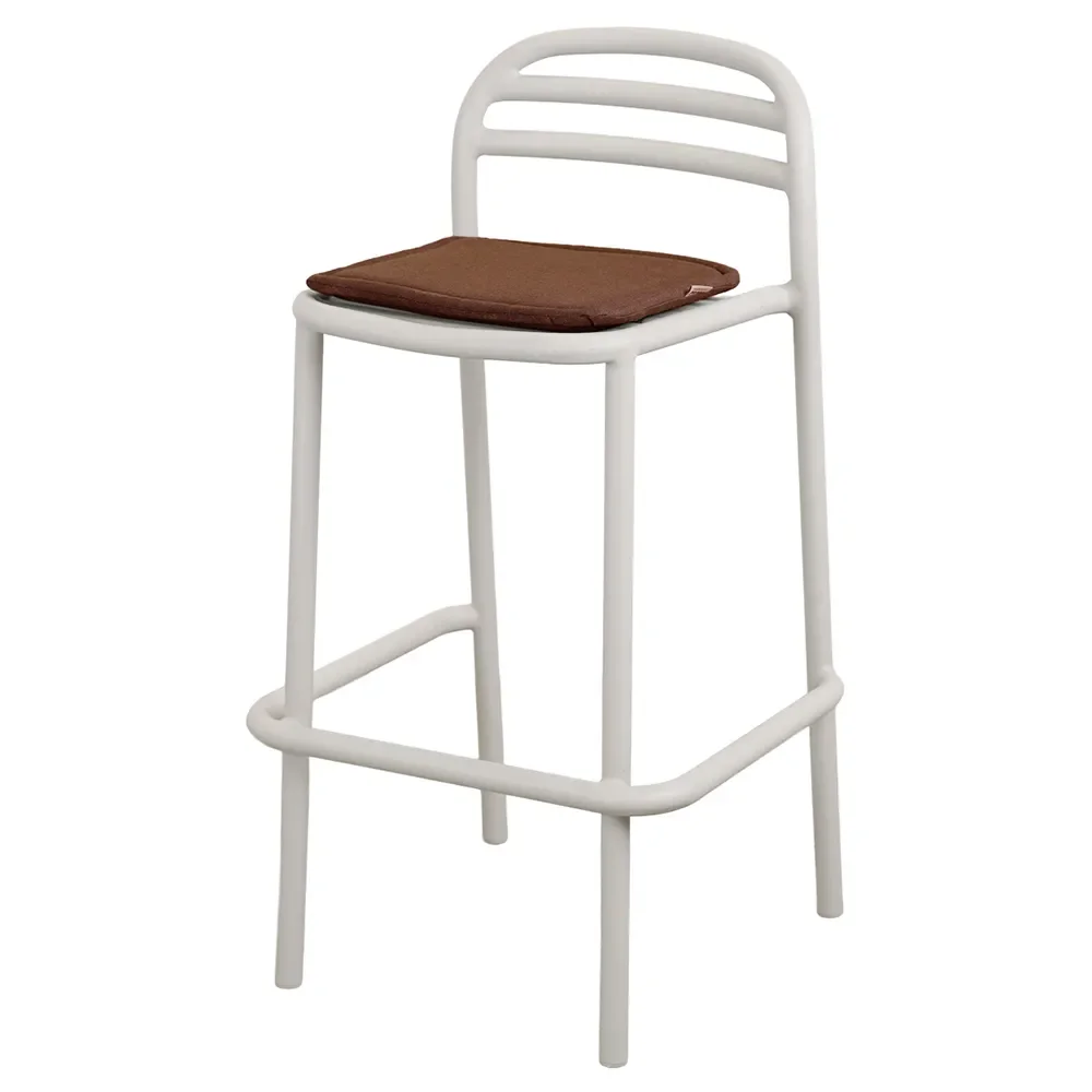 Bliss barchair seat cushion Desert red, Delight