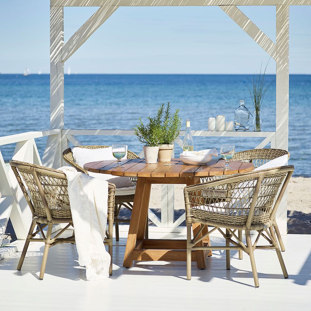 Emma chair antique outdoor rattan