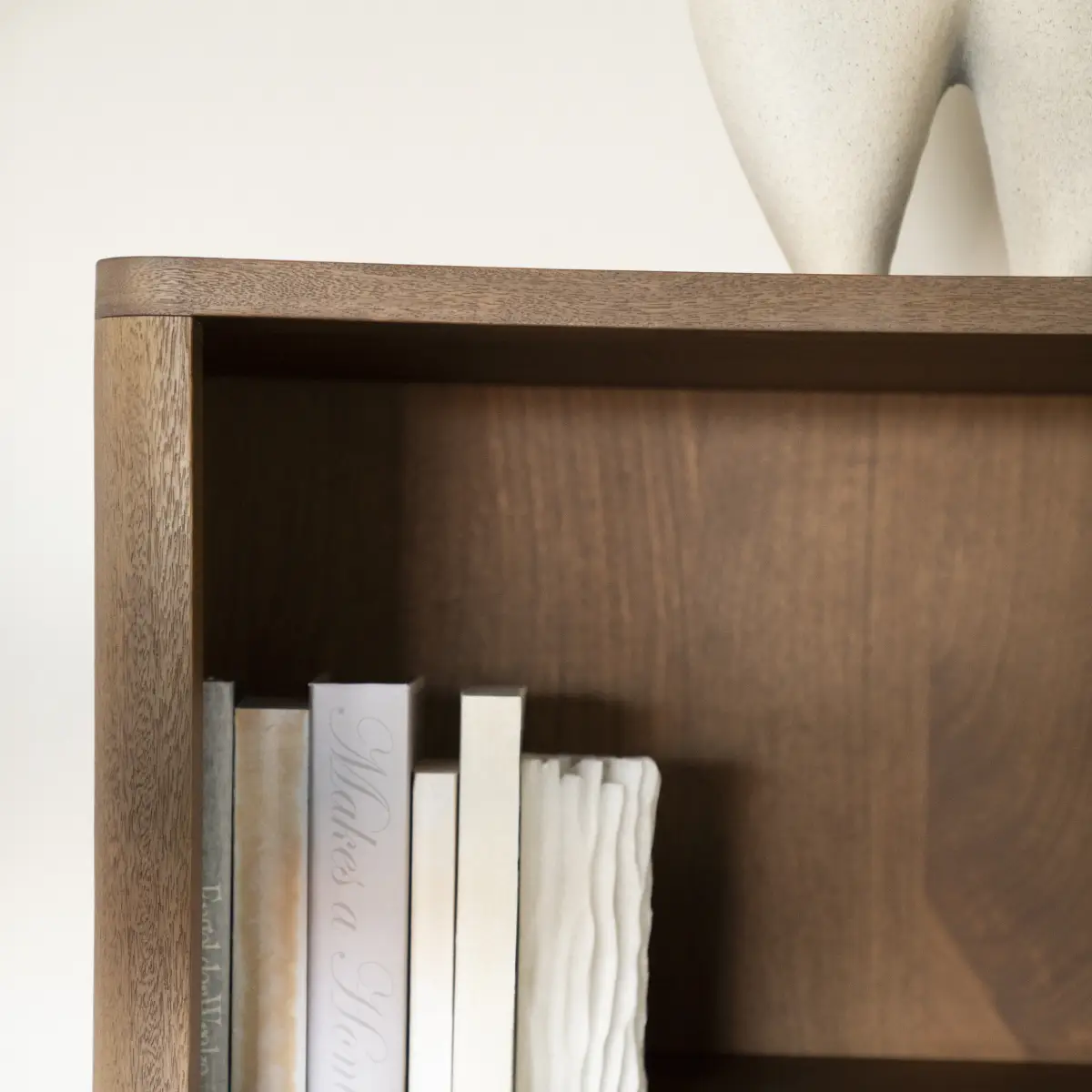 Edward Cabinet