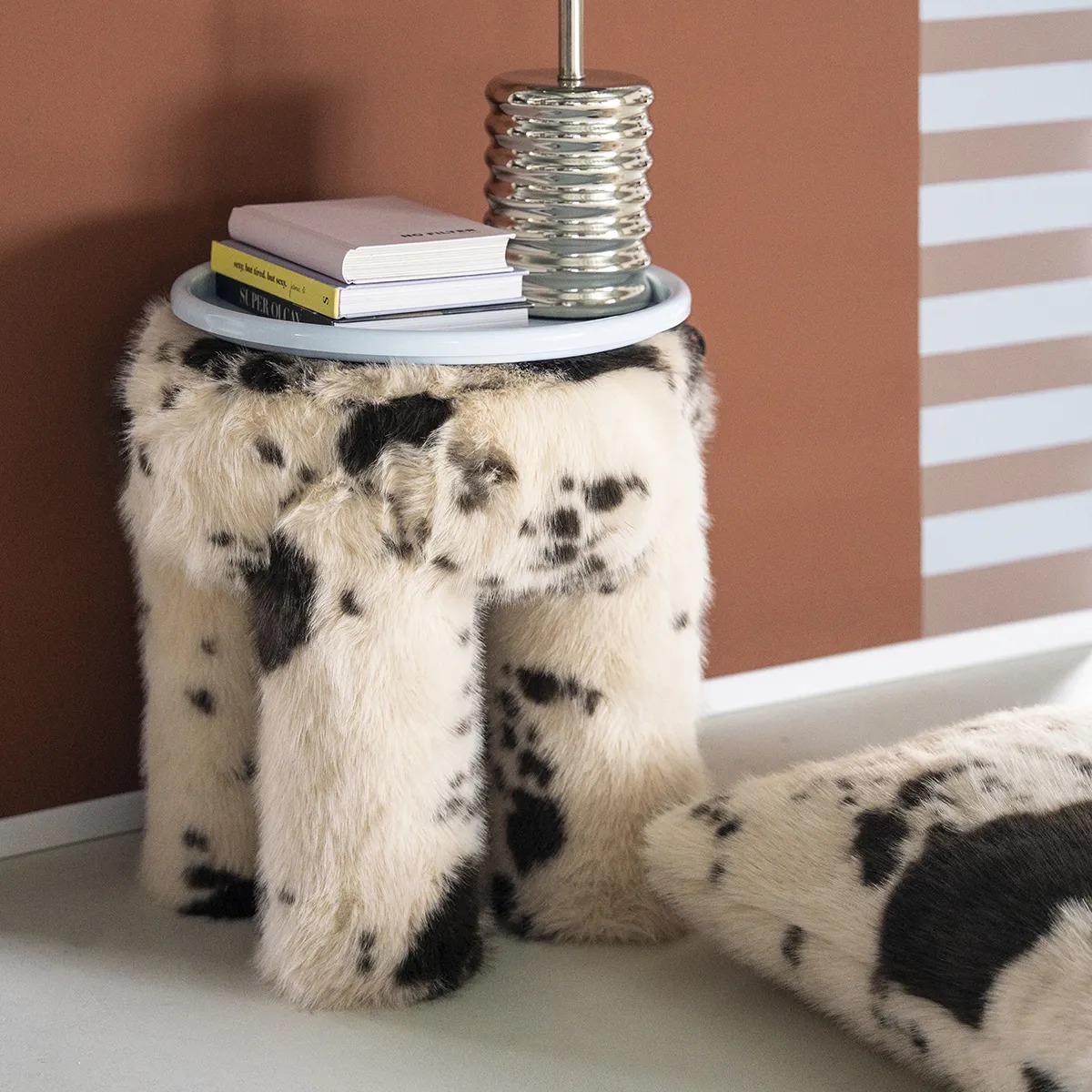 Stool Cowy Beige