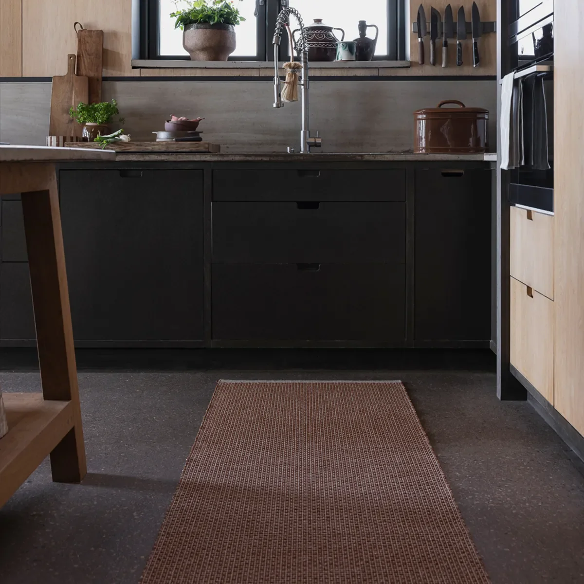 Washable Plastic Rug NILS Rust 70x300 cm
