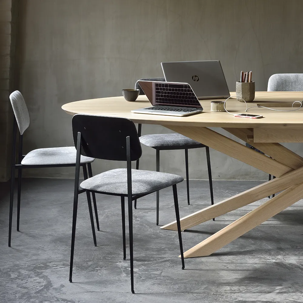 Mikado Meeting table