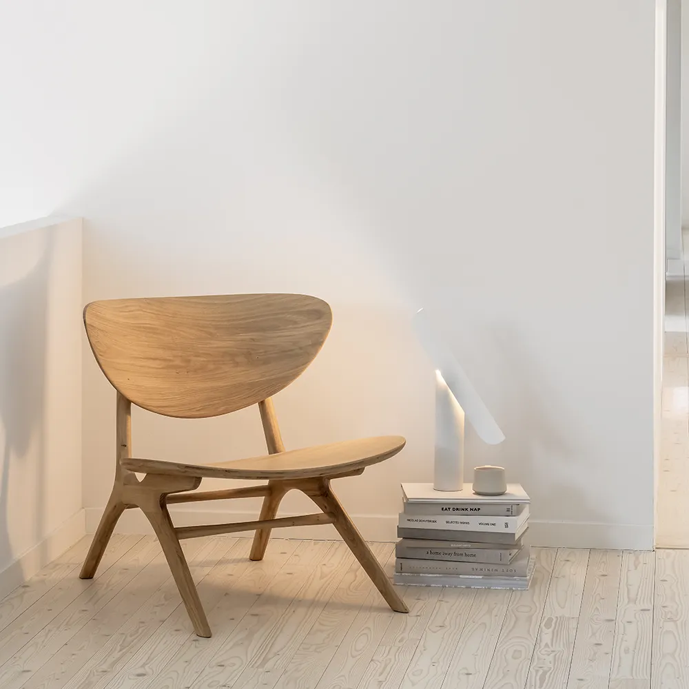 Eye Lounge Chair Oak
