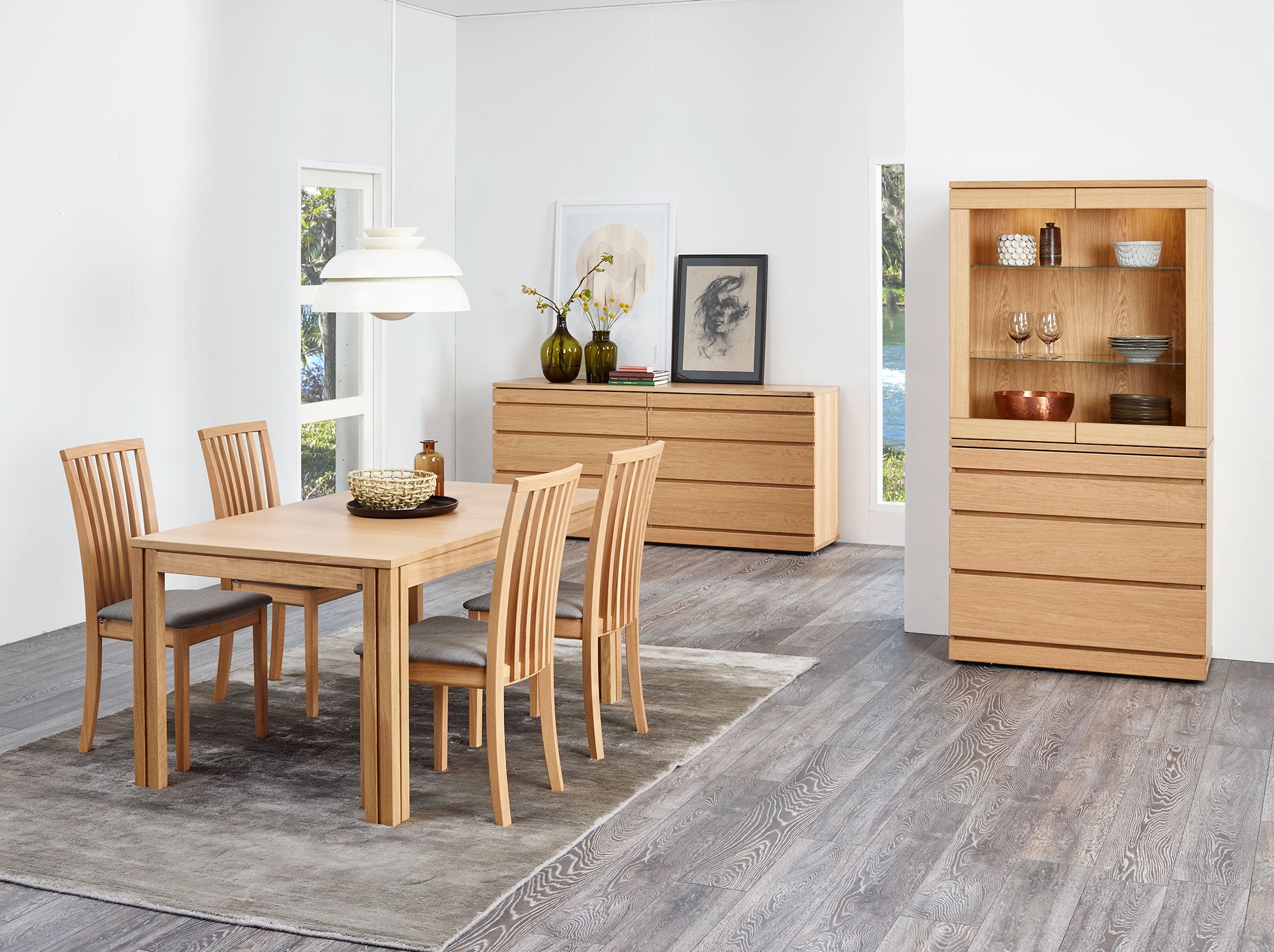 Sm23 Table Walnut Lacquer 150-306(358)X90X73cm