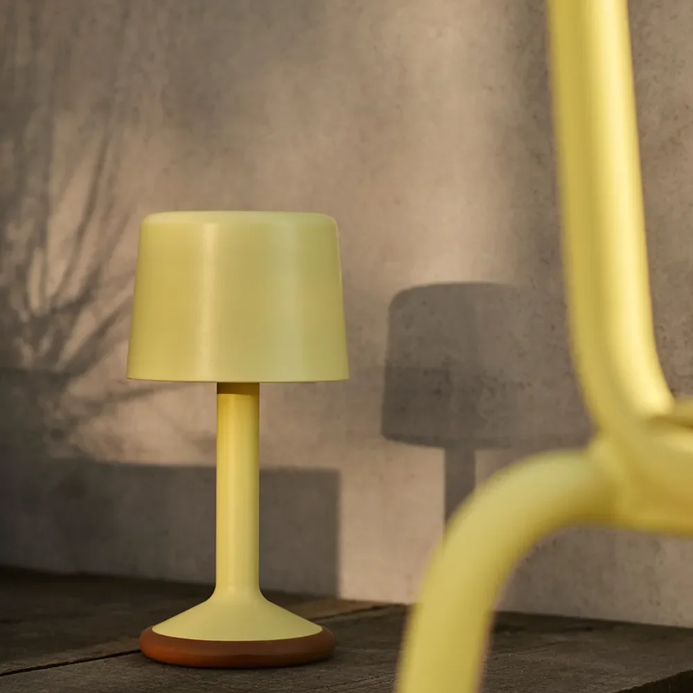 Portable solar cell lamp Luu Lemon zest