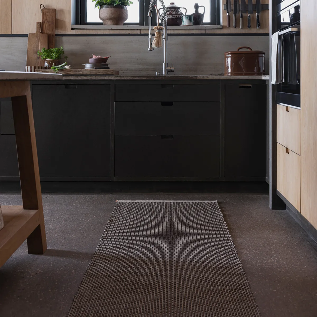 Washable Plastic Rug NILS Dark Brown 70x120 cm