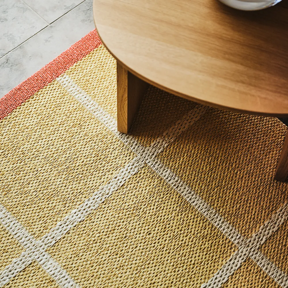 Woven Rug Criss Pop Pale Yellow