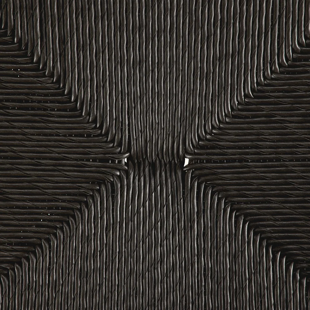 Elin outdoor chair dark bronze