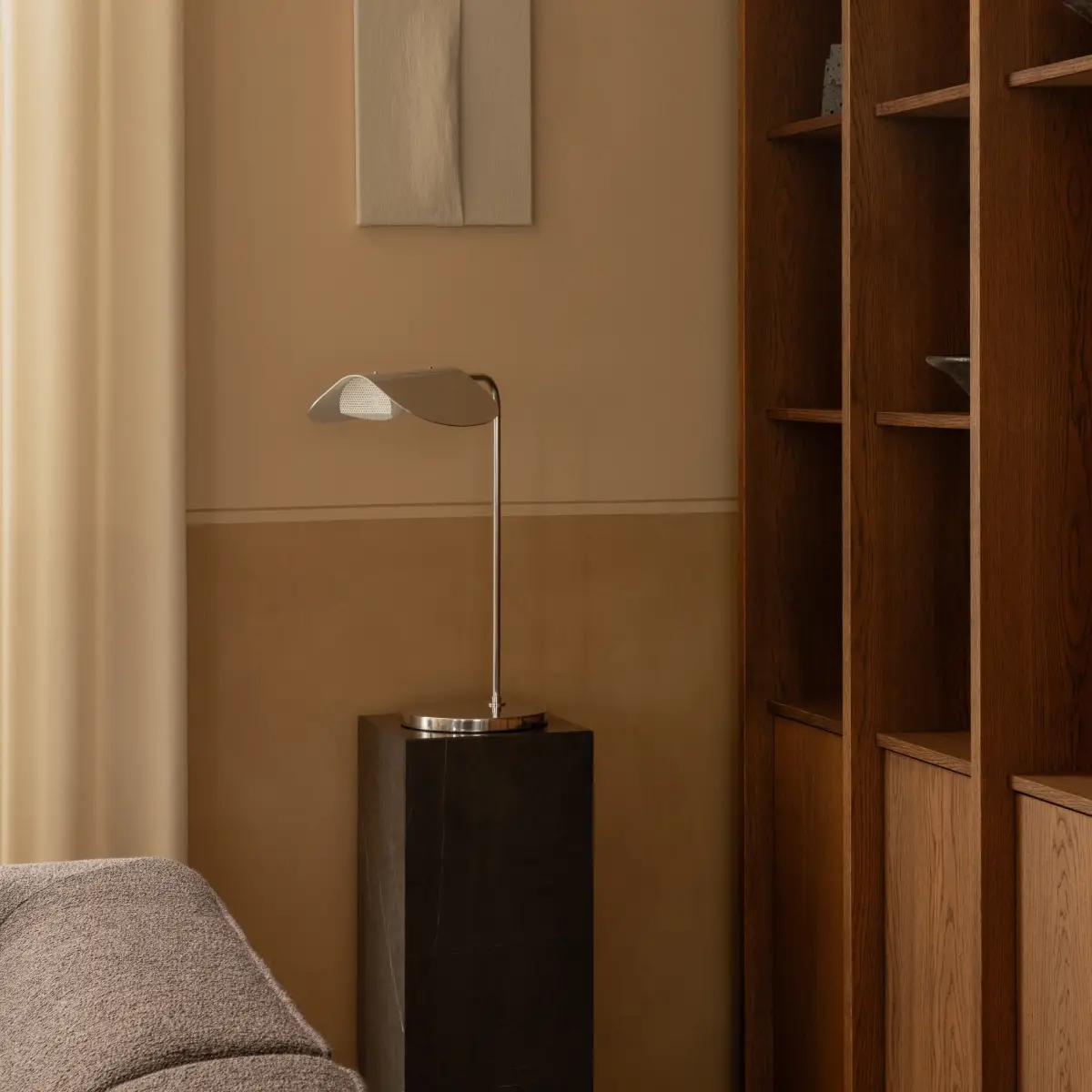 Wing Table Lamp Aluminum