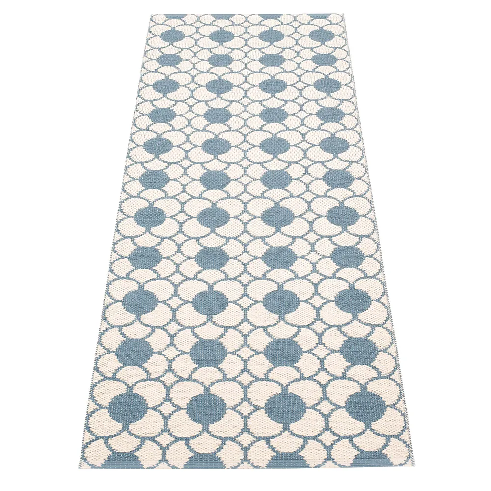 Anya rug River Blue/Vanilla 70 x 200 cm