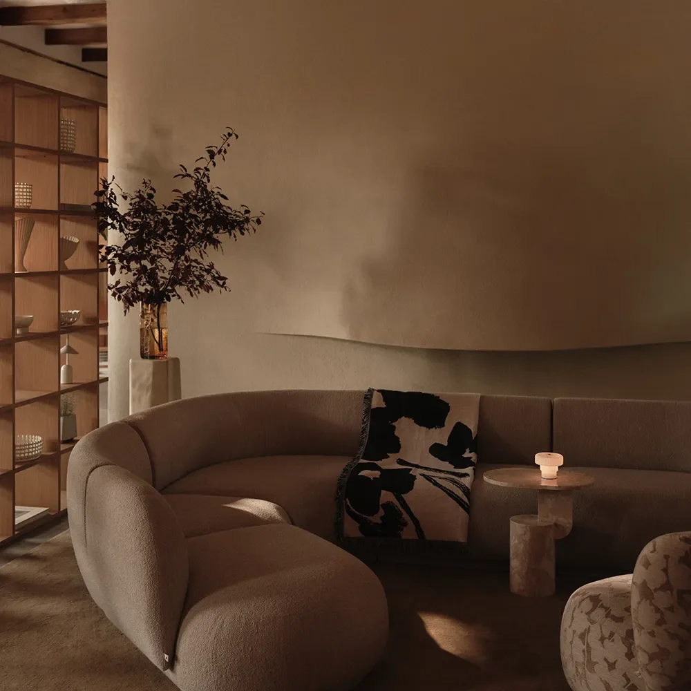 Mouth-Blown Portable Dimmable LED Table Lamp Ripple