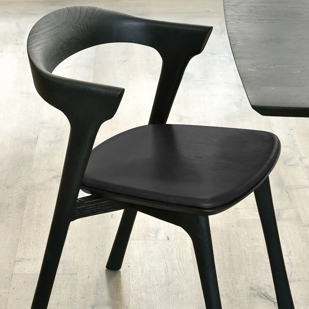 Bok Dining chair black oak/black leather