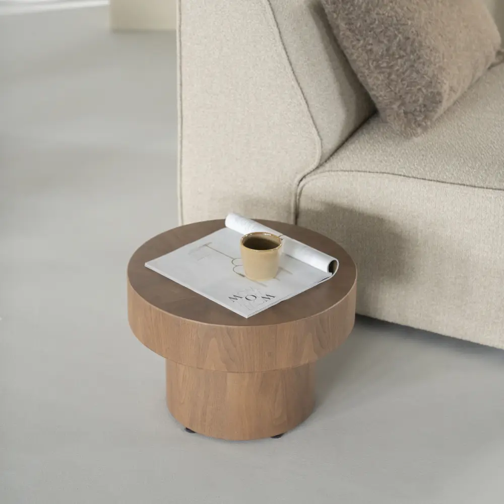 Bobbie Side table - light brown