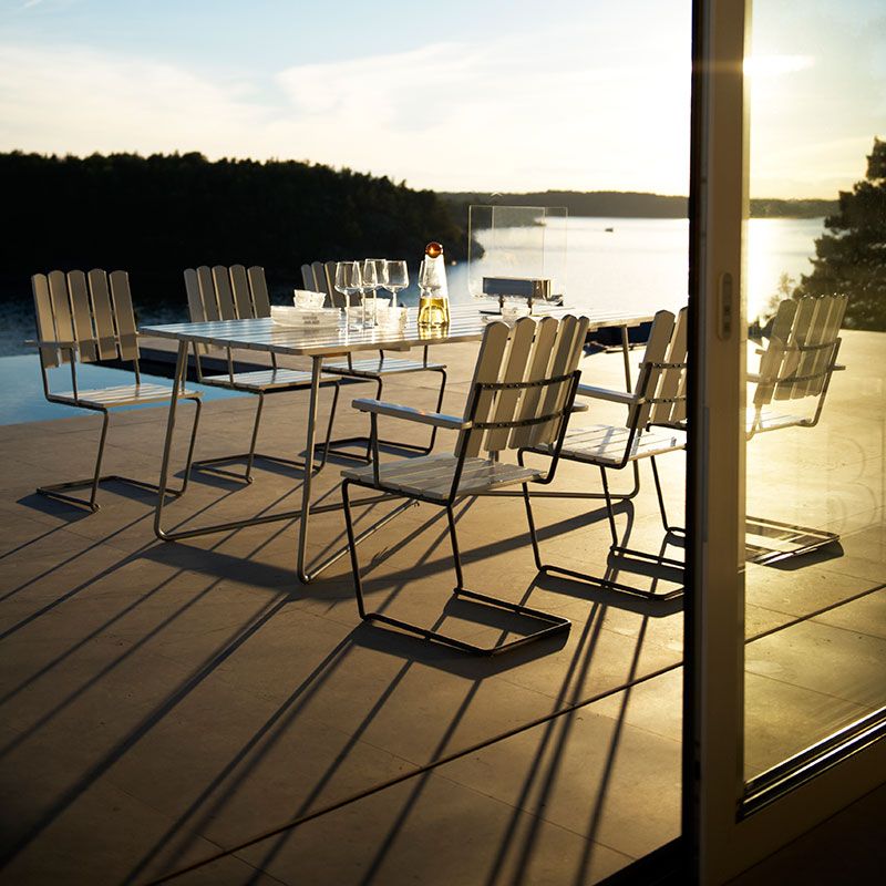 Table 9A 100 Untreated Teak / Hot dip galvanised Frame