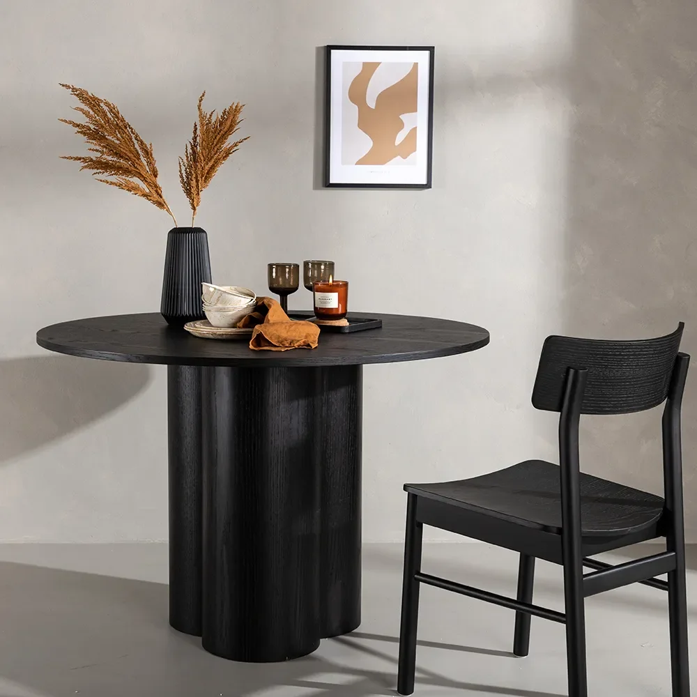 Olivia dining table 110 cm Black