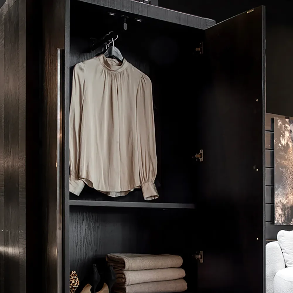 Wardrobe Hunter Black
