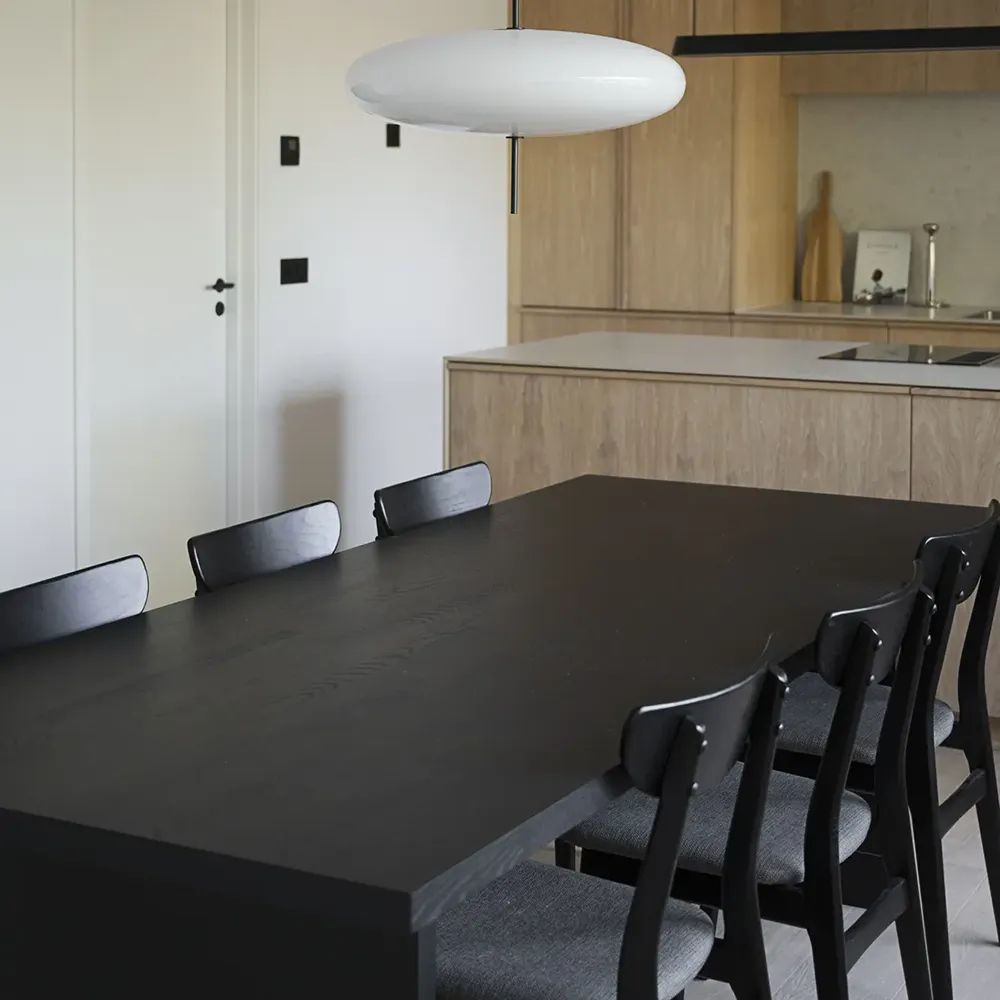 Emmett Dining table 240 Black alder