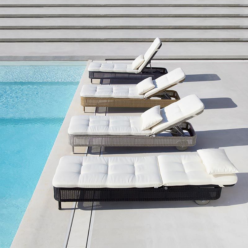 Presley Sunbed natural rattan