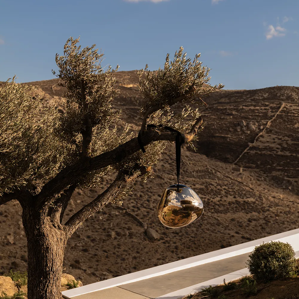 Melt Portable Large floor lamp Gold LED