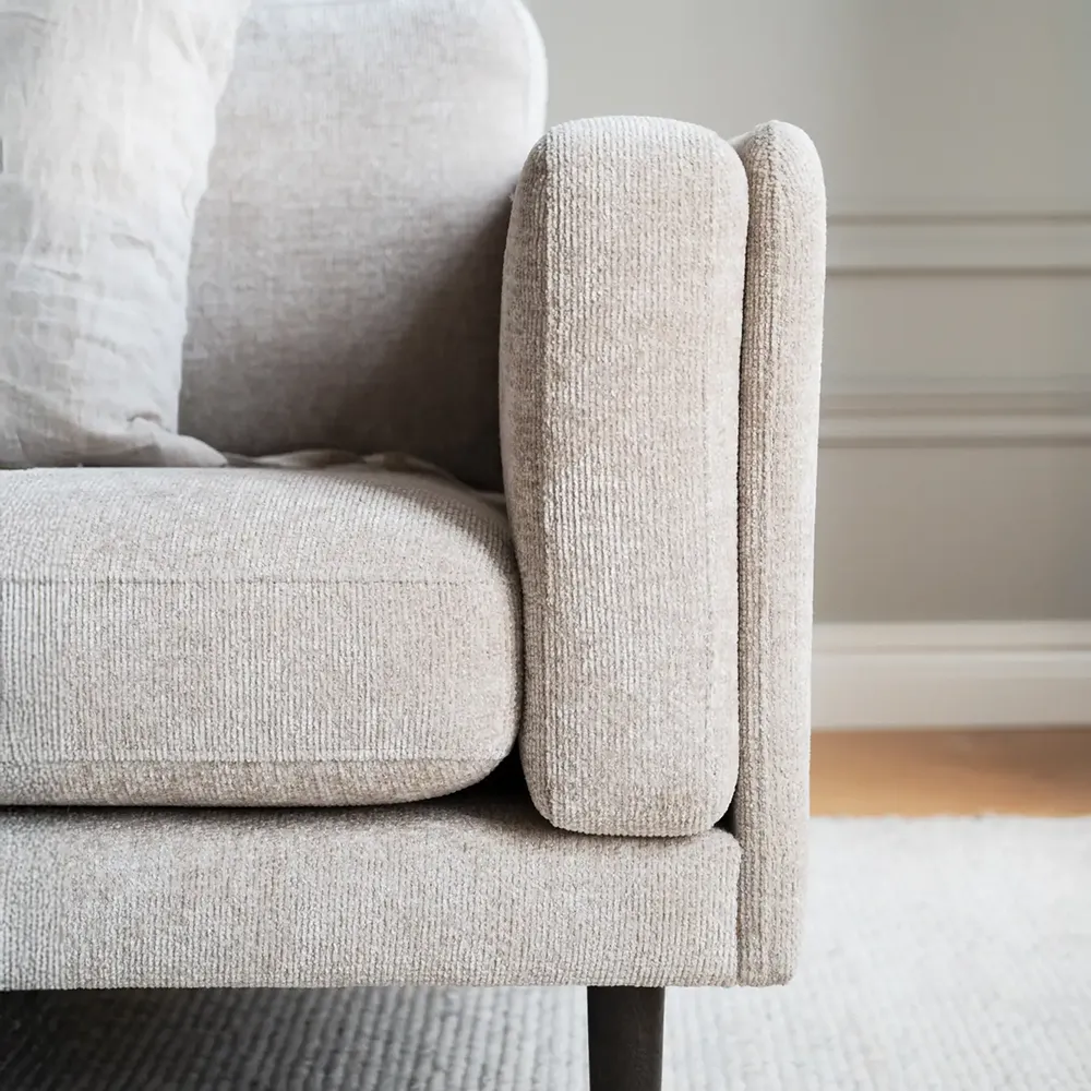 Braden 3-seater sofa brown oak legs/Light beige