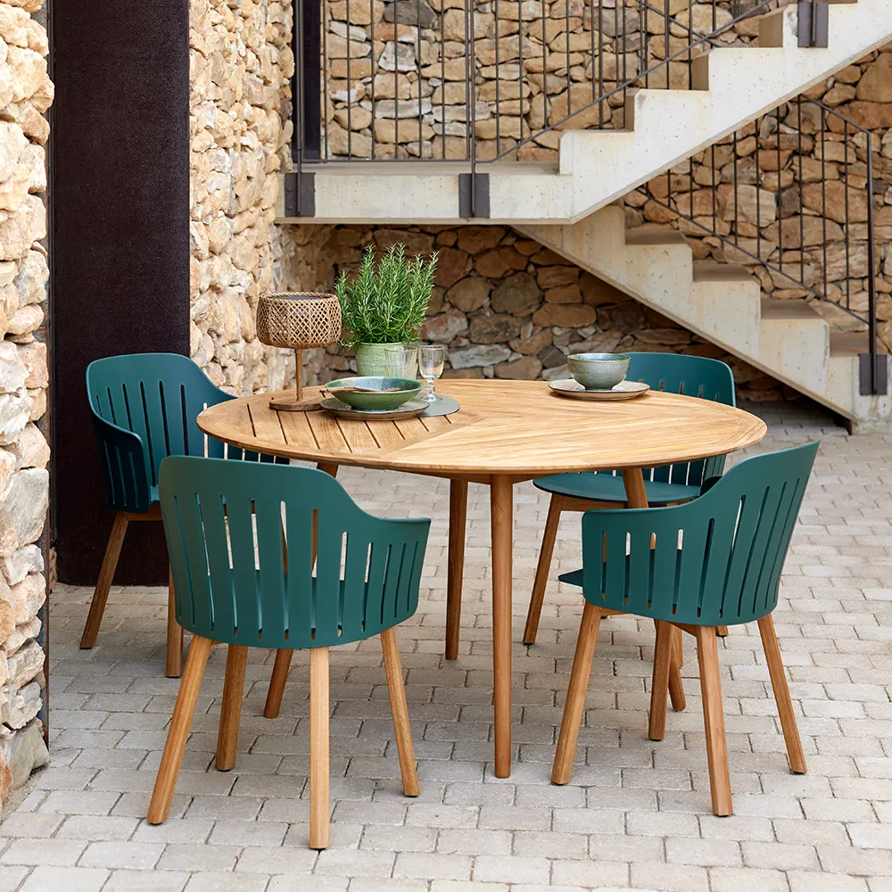 Define Dining Table 144 cm Teak