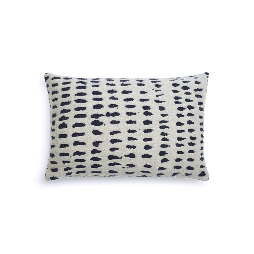 Dots Cushion 40x60 cm