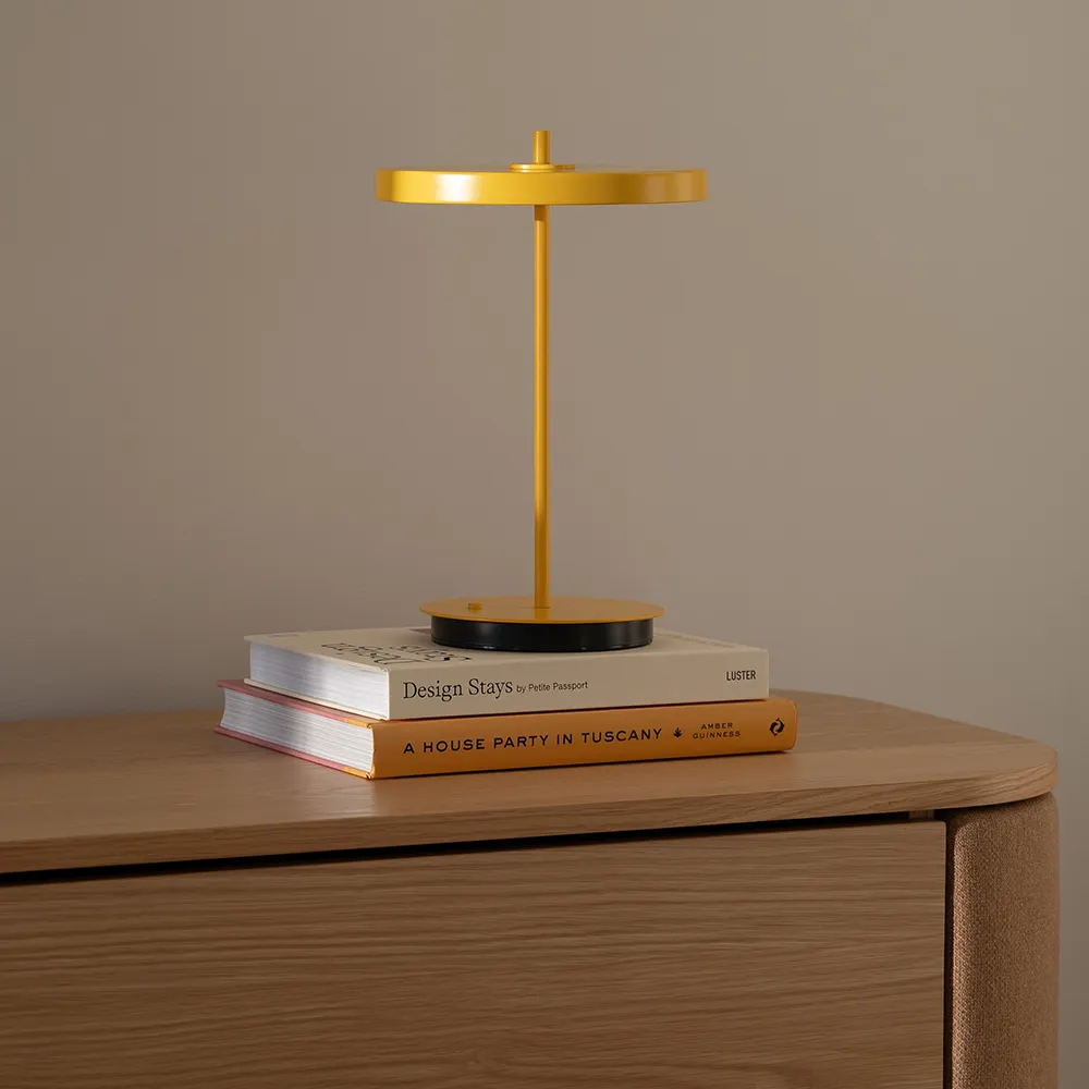 Asteria Move Monochrome Portable Lamp Sunflower