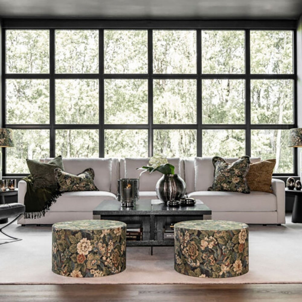 Ebonleaf Flower cushion cover with fringe edge - 50x50 cm