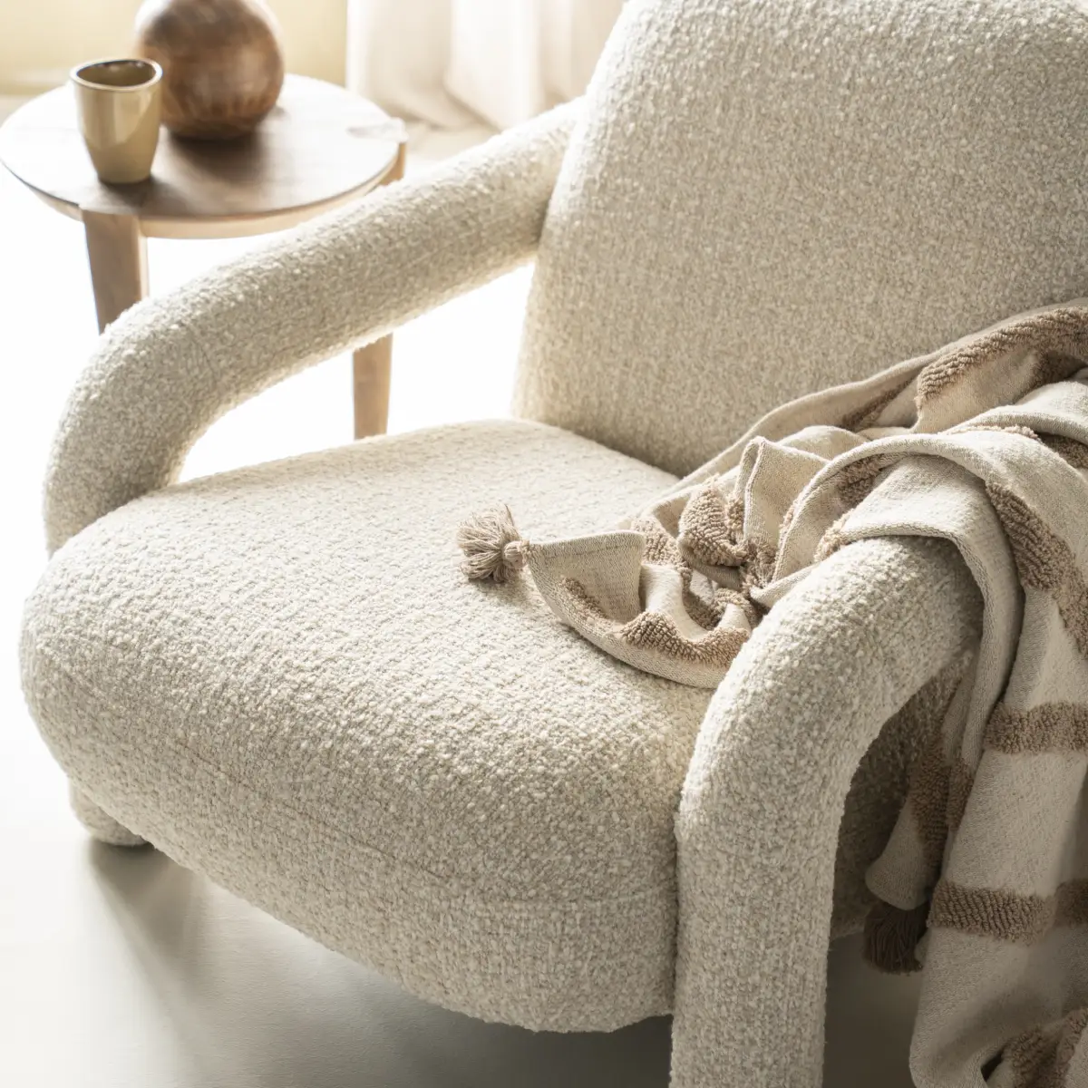 Monica Armchair - beige Asti