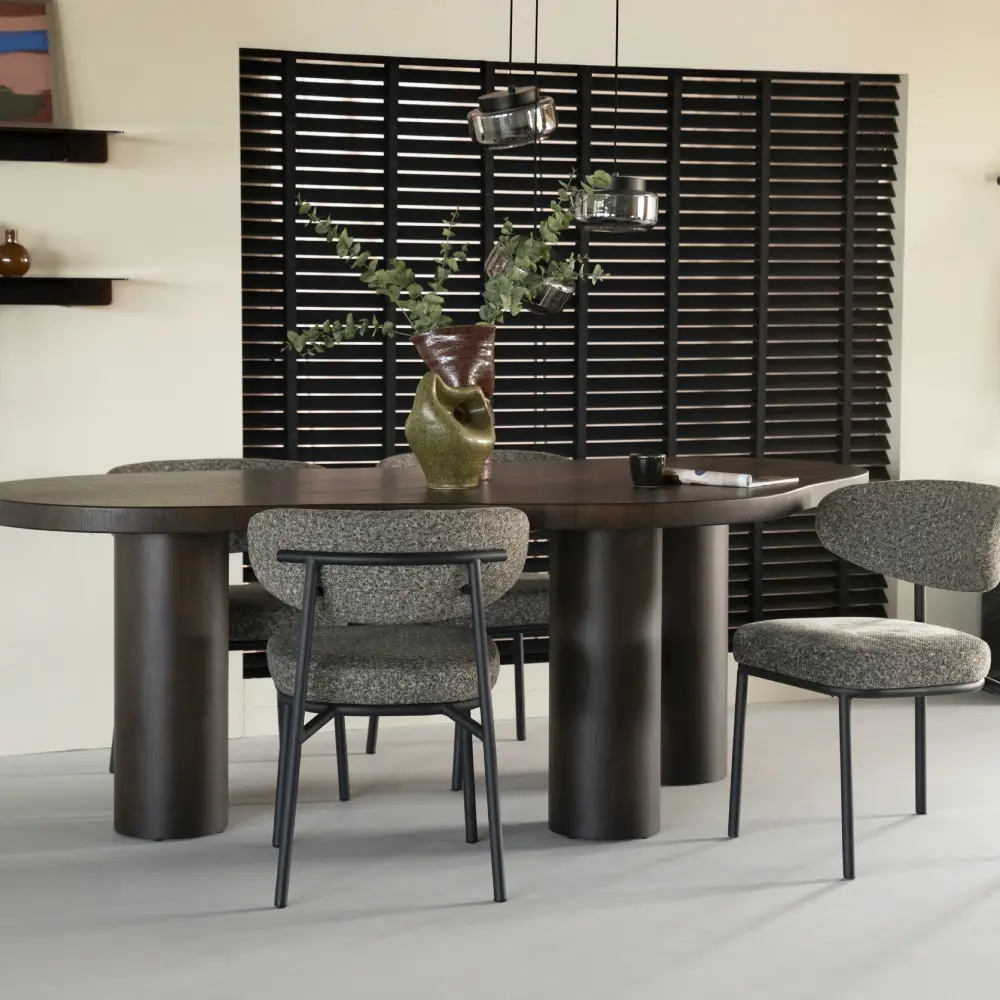 Bobbie Dining table