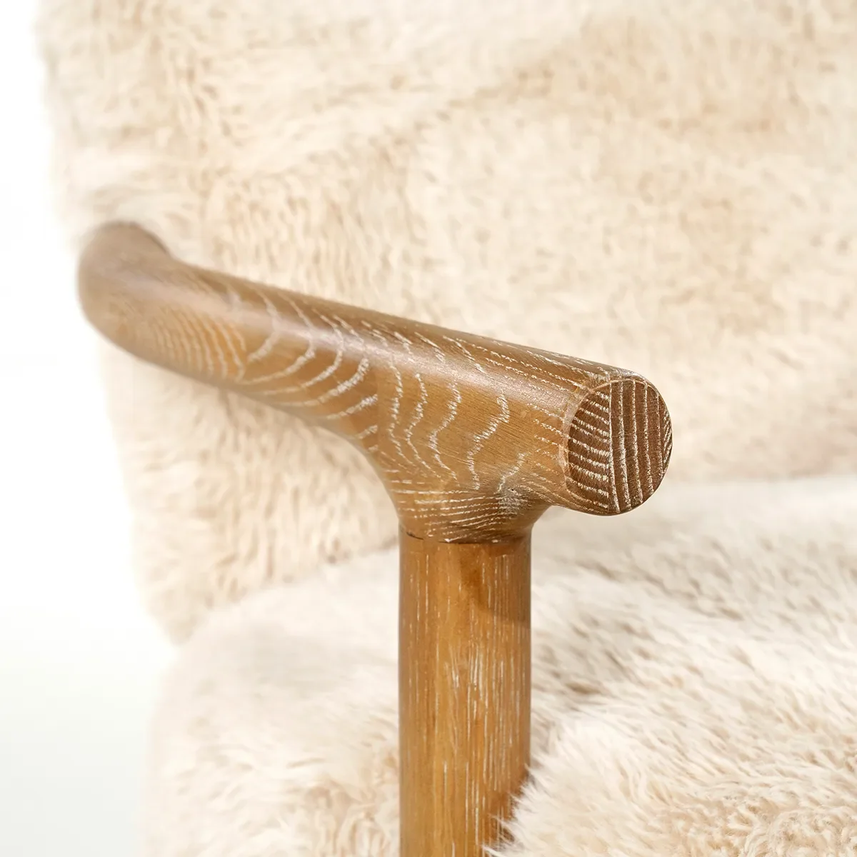 Ash Wood Armchair Glenn Cloud Fur Off White