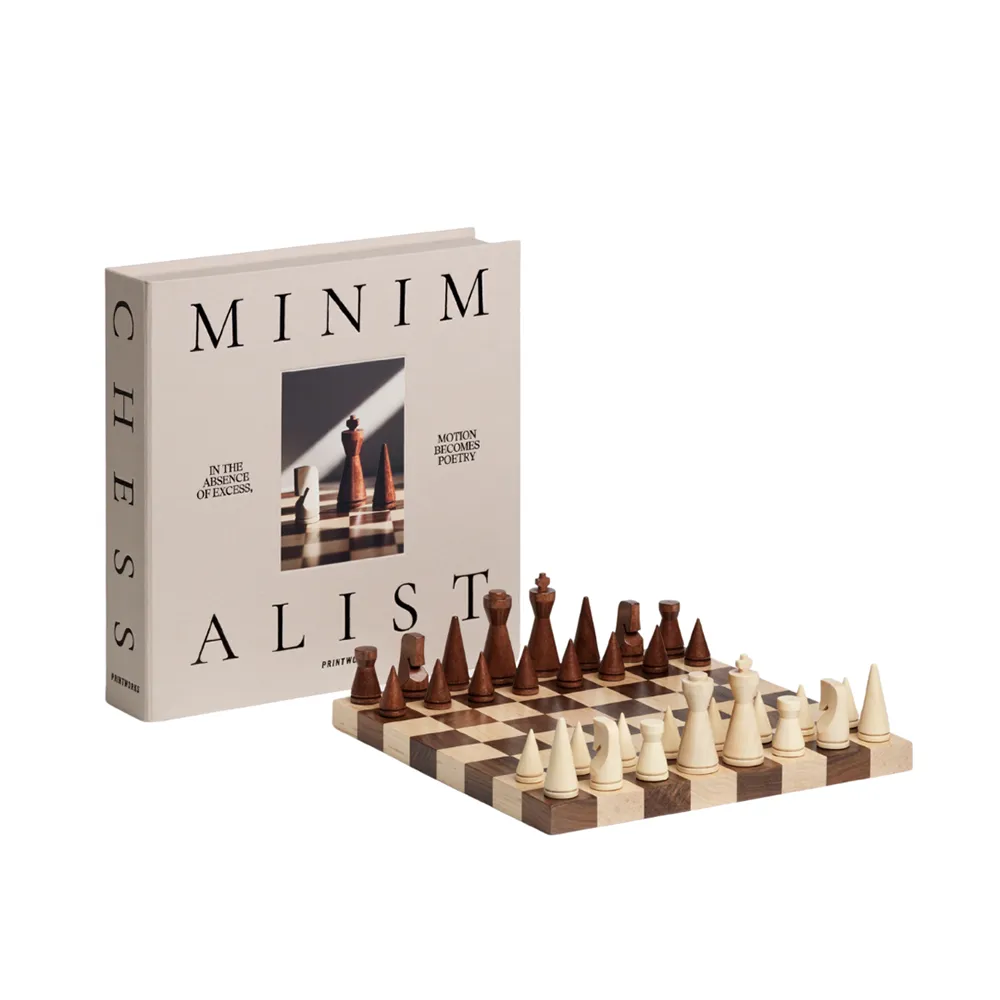 Chess The Minimalist
