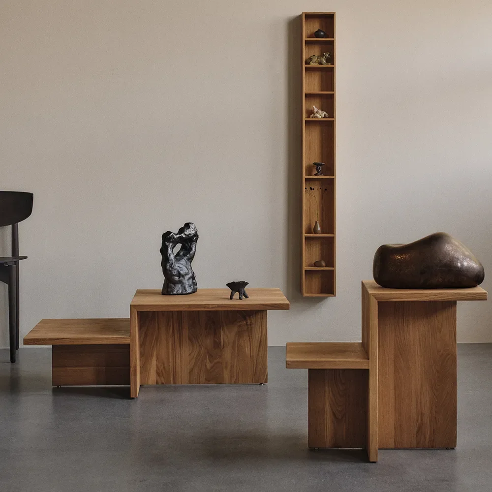 Coffee Table in Oak Distinct