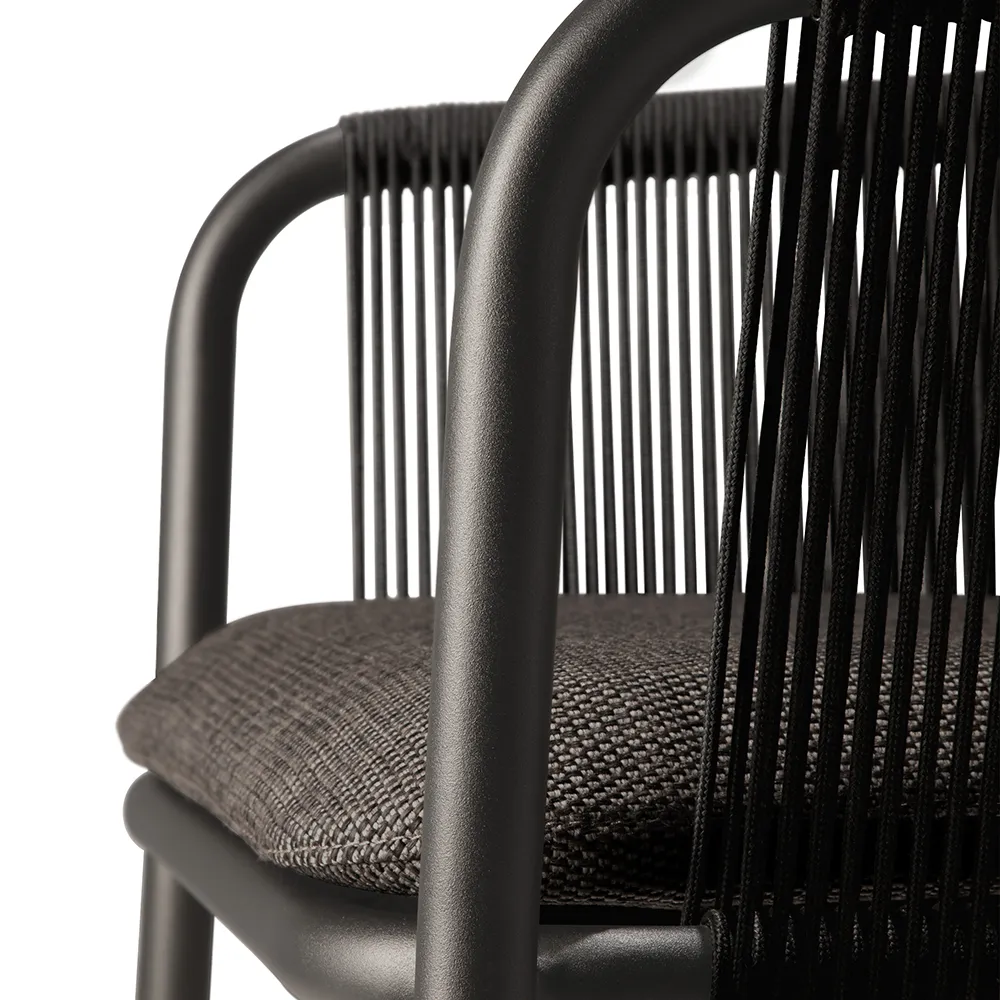 Capitan armchair dark bronze