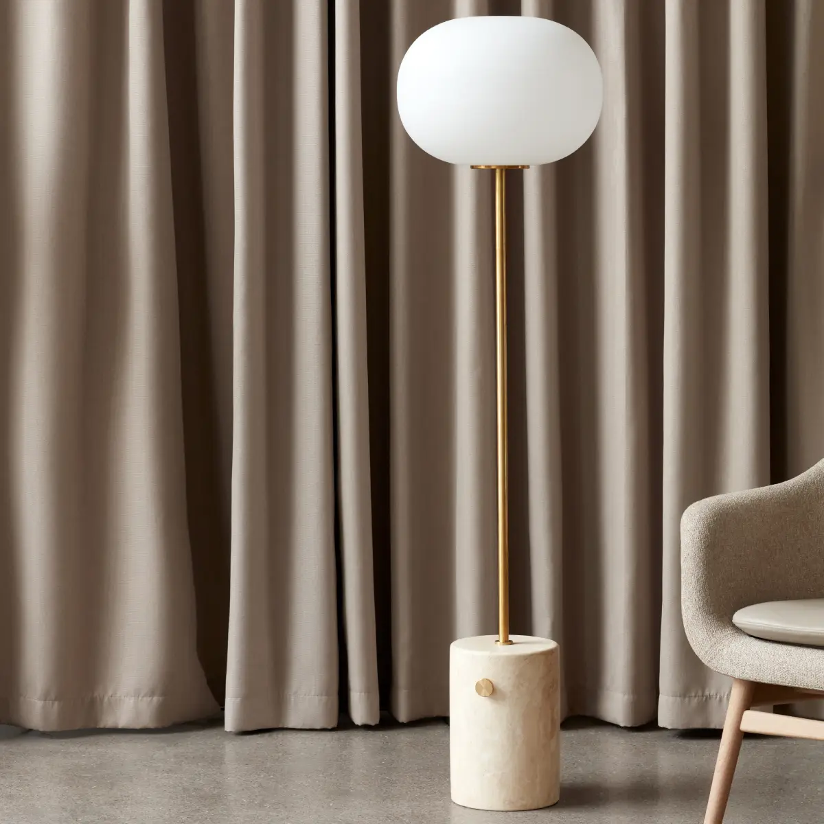 JWDA Floor lamp Travertine, Sand/Brass, Brushed