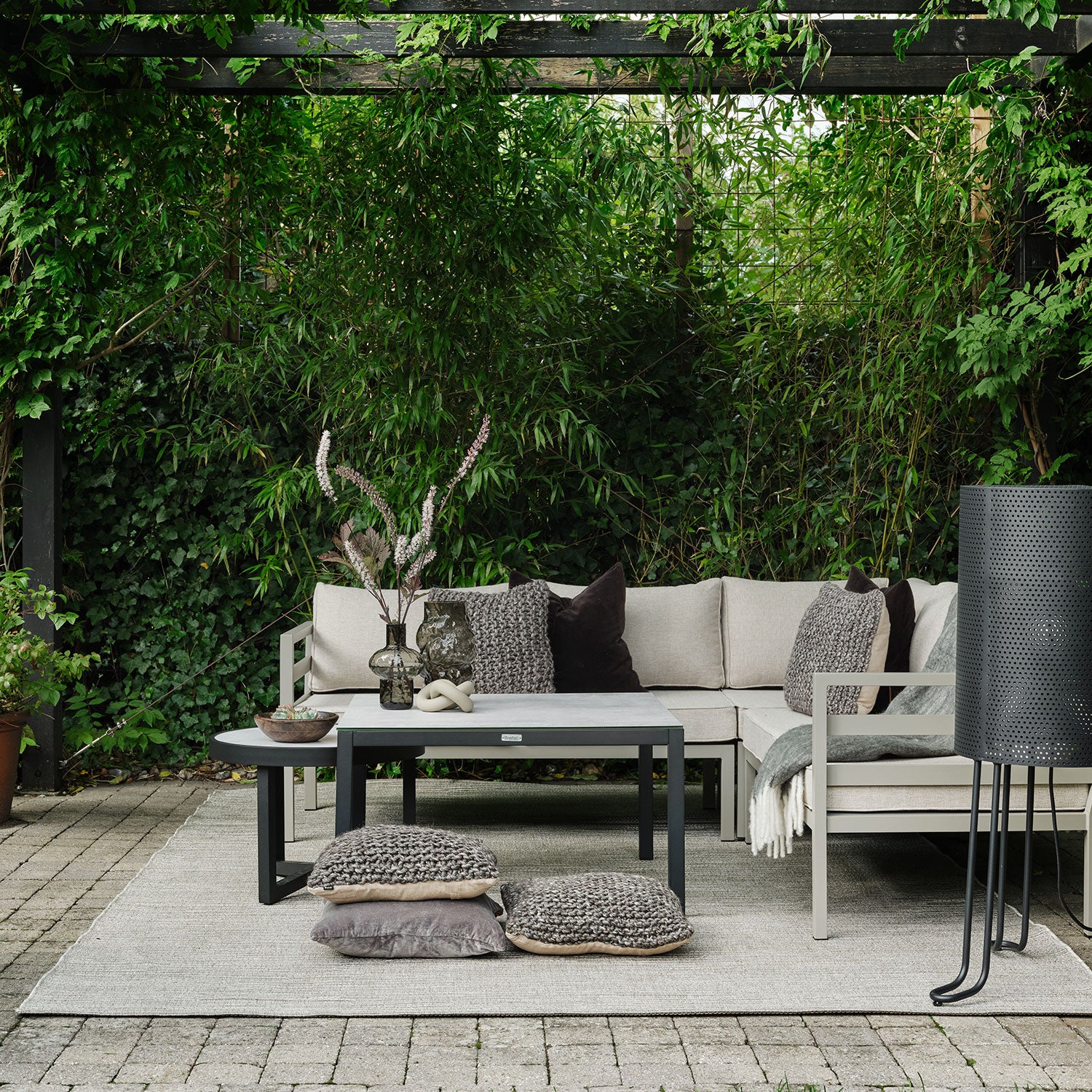 Weldon footstool khaki/sand