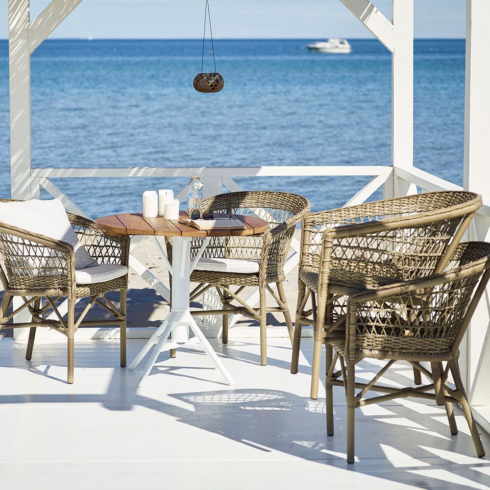 Emma chair antique outdoor rattan