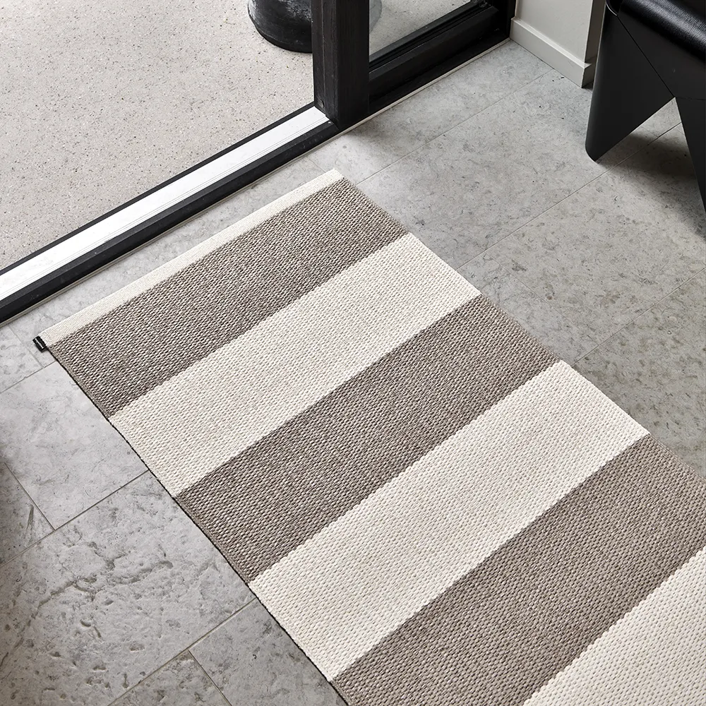 Bob Carpet Mud/Vanilla 140 x 180 cm