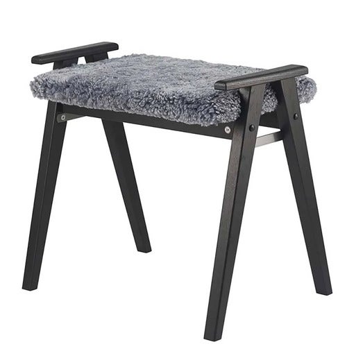 Alme Stool Black stained Oak/Sheepskin light grey
