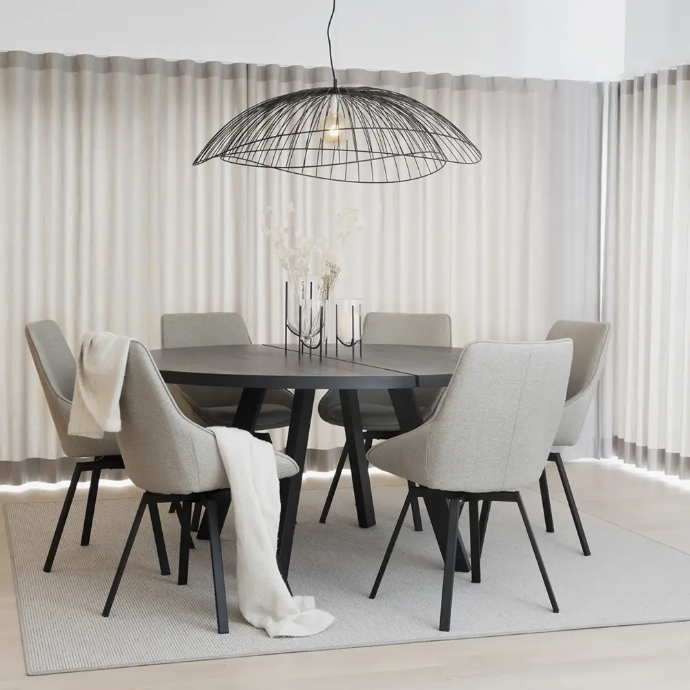 Alison dining chair beige fabric/black metal legs