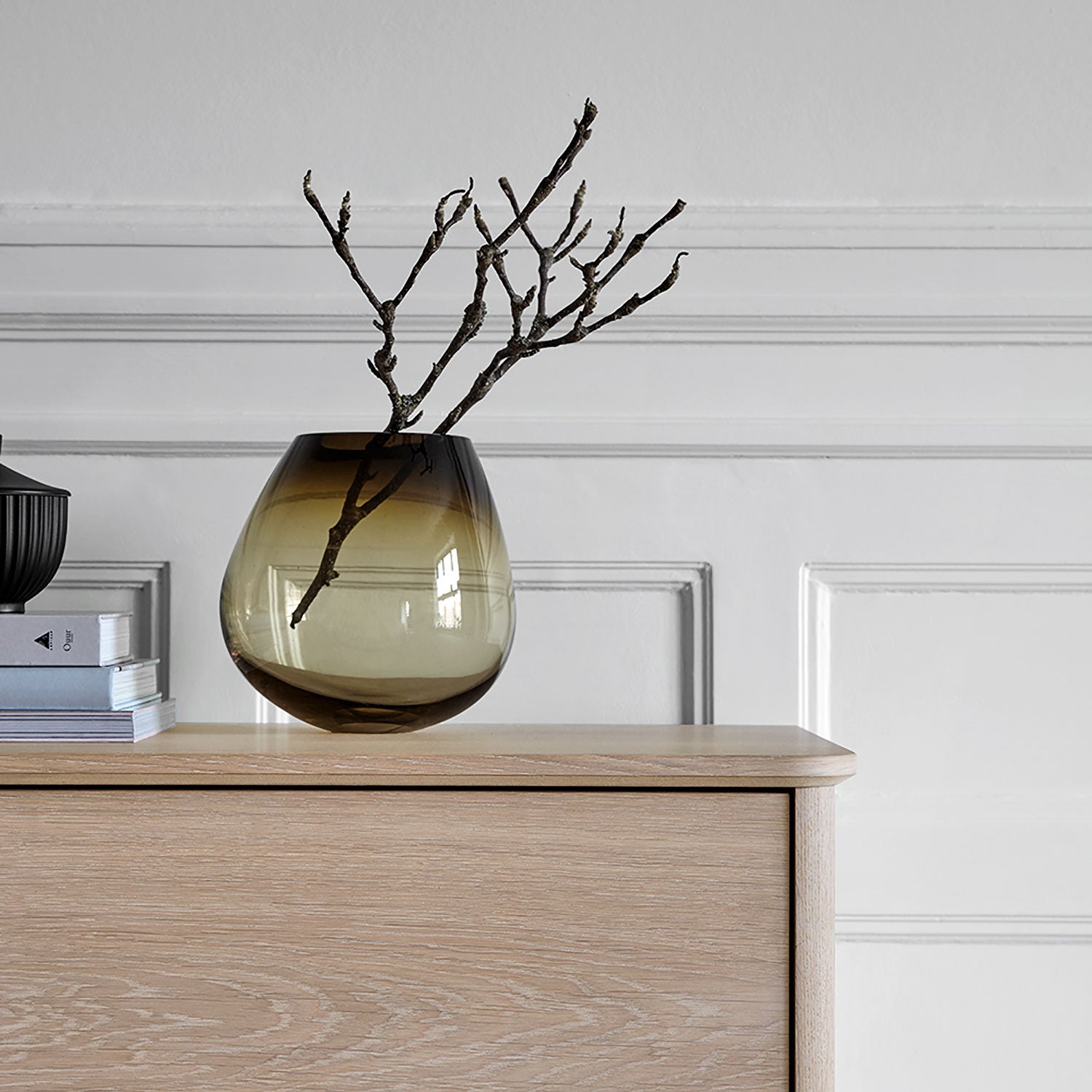 Sm302 High Sideboard Walnut Lacquer